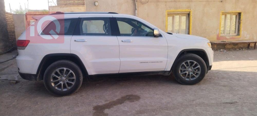 جيب جراند شيروكي